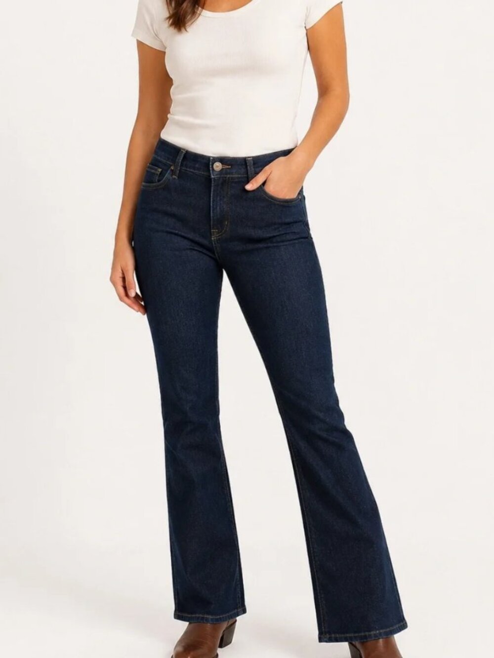 Levi's Demi Curve Classic Boot Cut Jeans | Women's Size 4 / 27 | Dark Wash